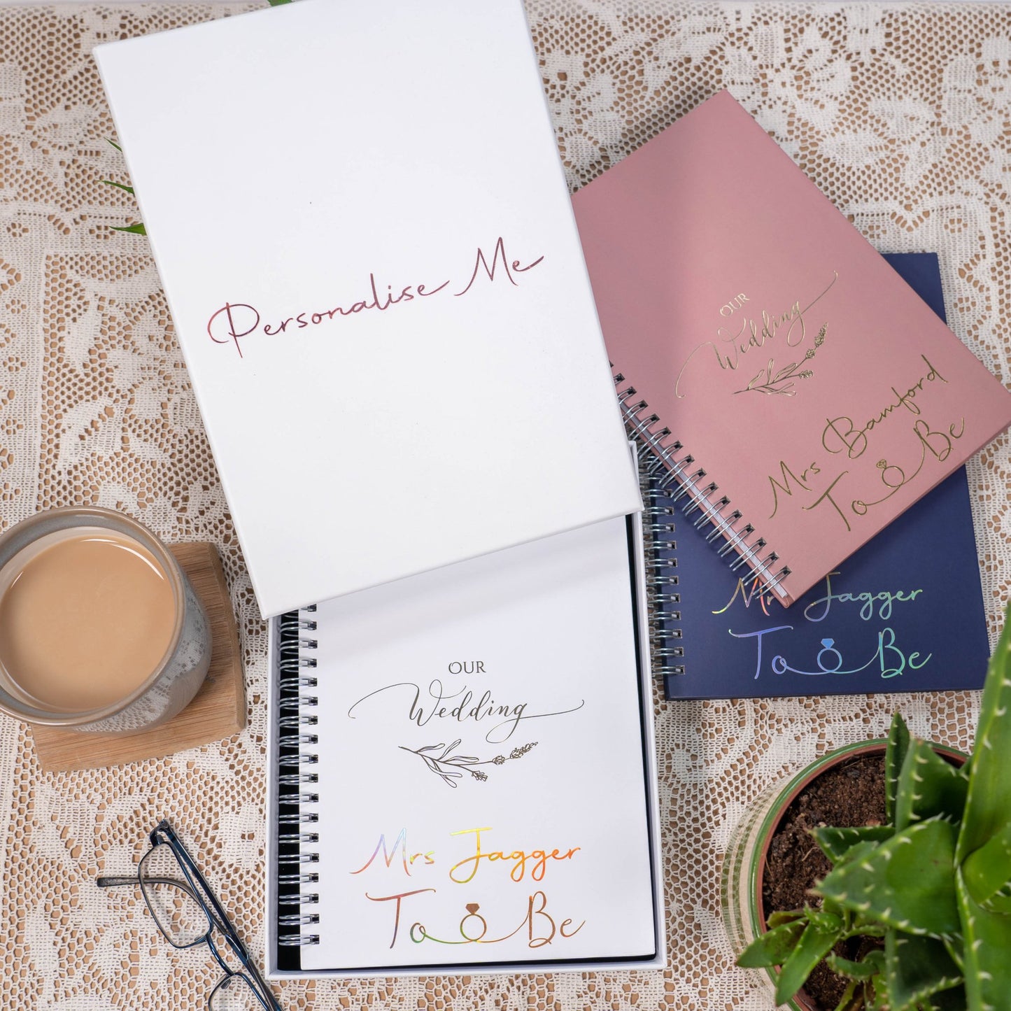 Gloss White Wedding Planner - PeachandPearstudio