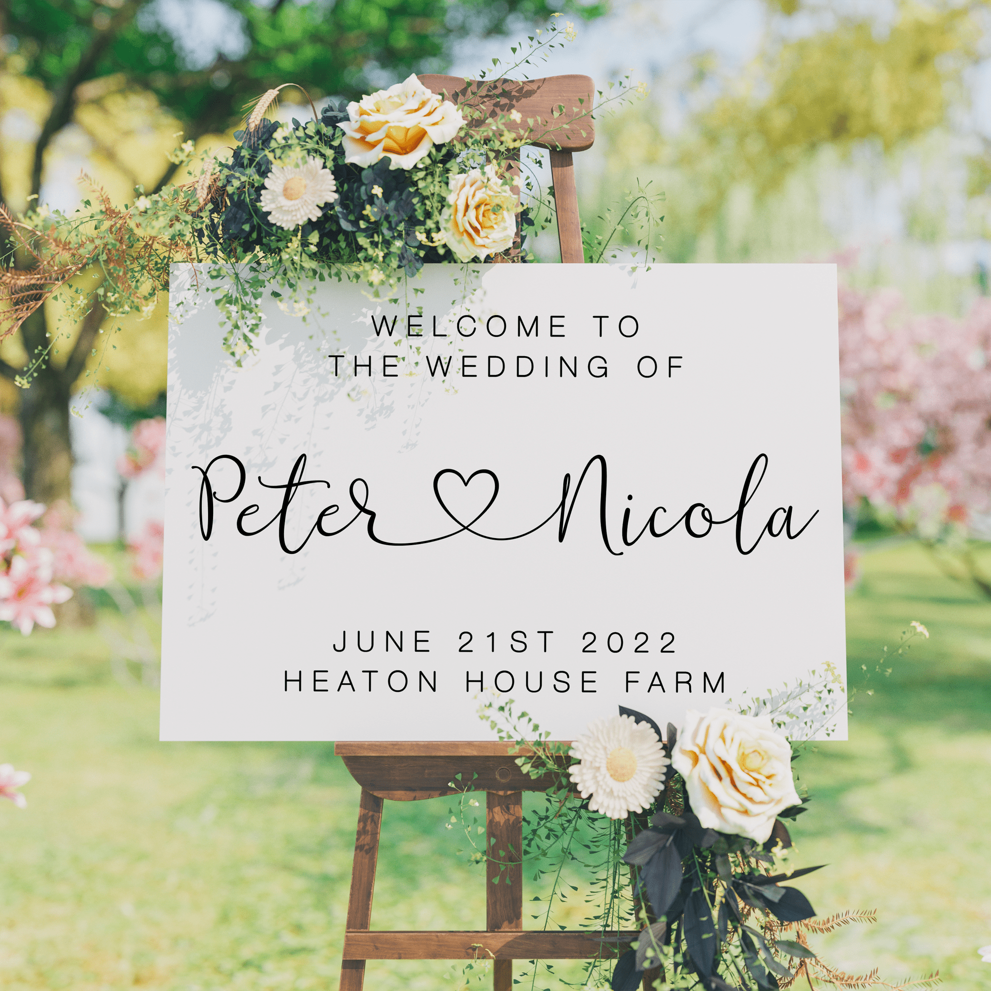 Wedding Welcome Sign | Heart Design | Modern & Clean - PeachandPearstudio